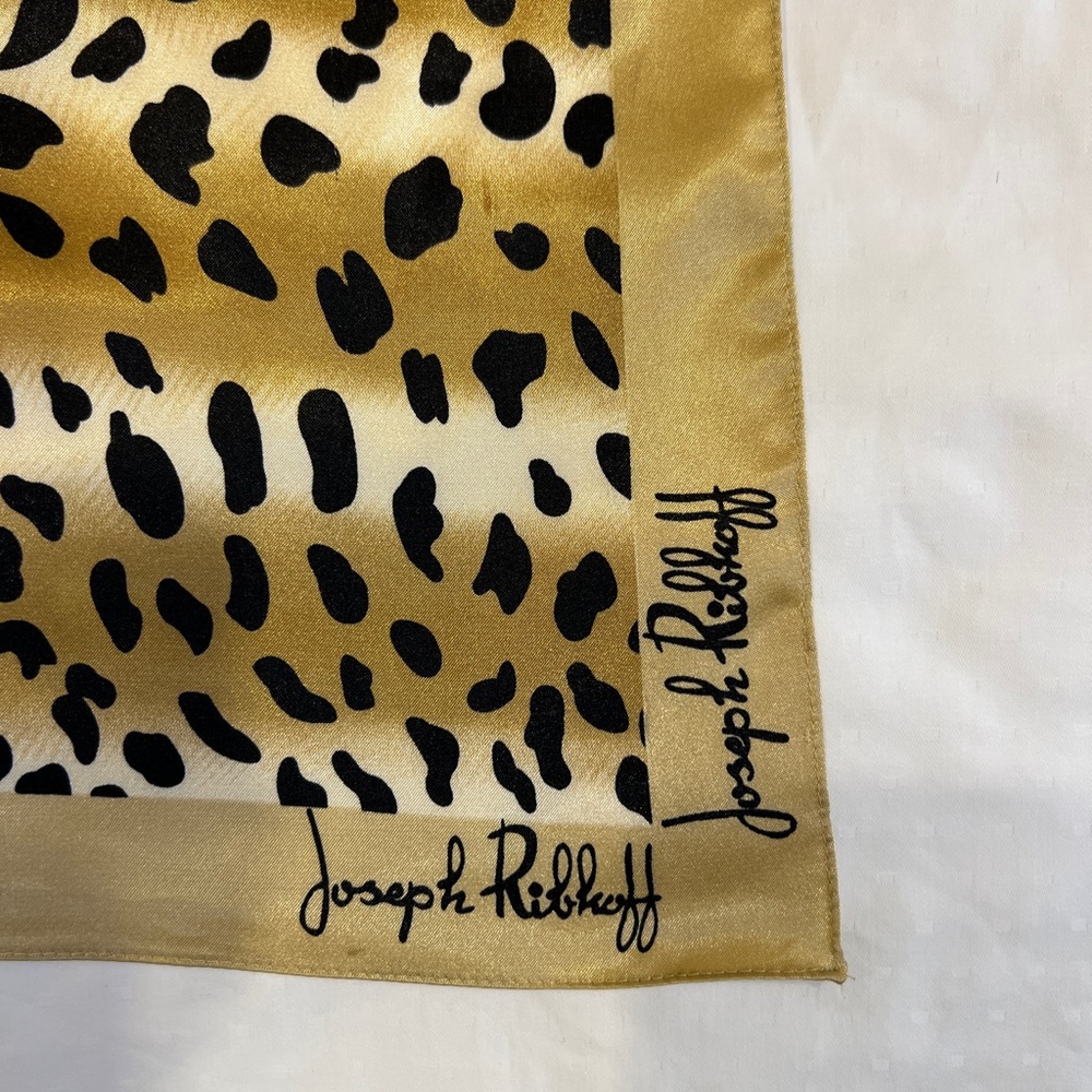 Joseph Ribkoff Black and Gold Animal Print Scarf